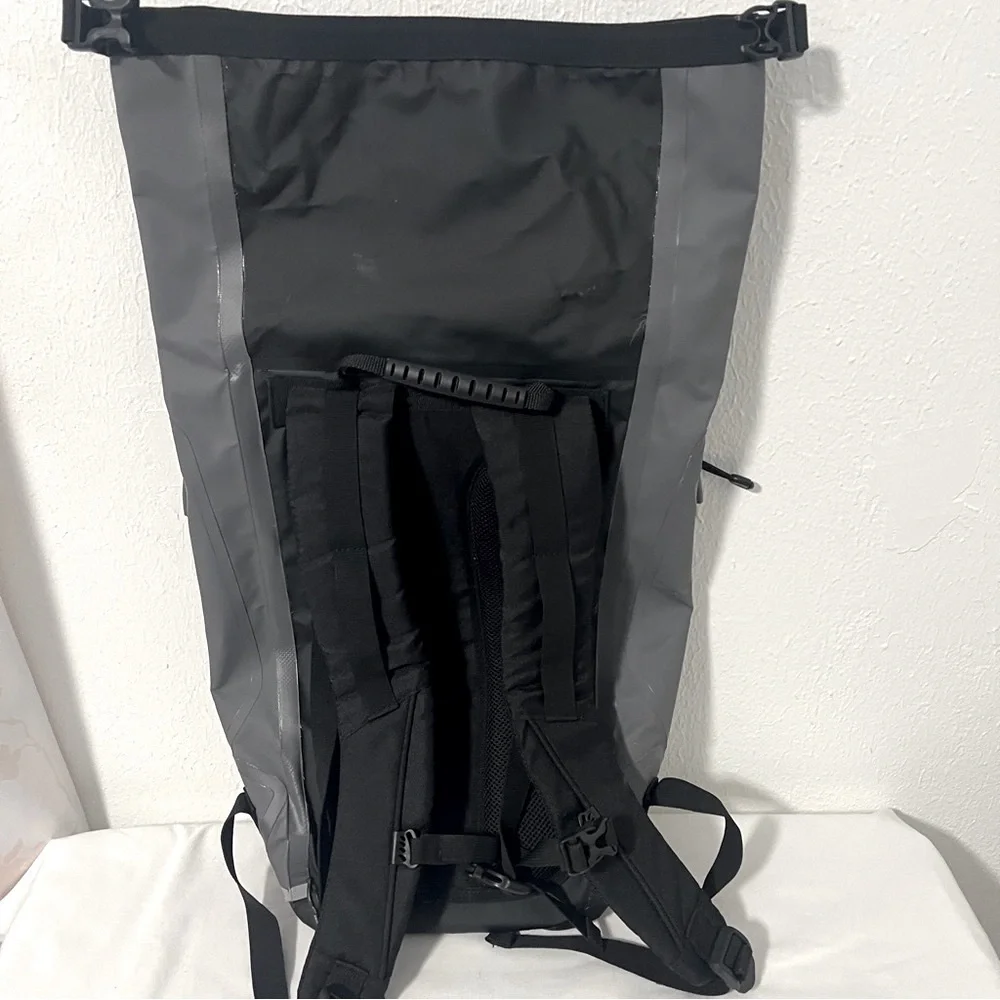 K3 Waterproof Dry Bag Backpack Black and Gray Hiking, Skiing Outdoor NWT